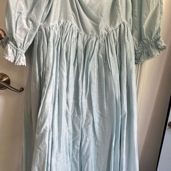 Selkie Water Baby French Puff Dress - Picture 3 of 3